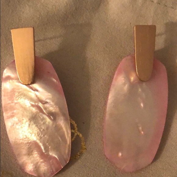 Kendra Scott earrings - Picture 2 of 3